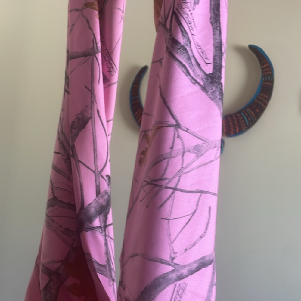 Pink Camo Scarf - Picture 2 of 2